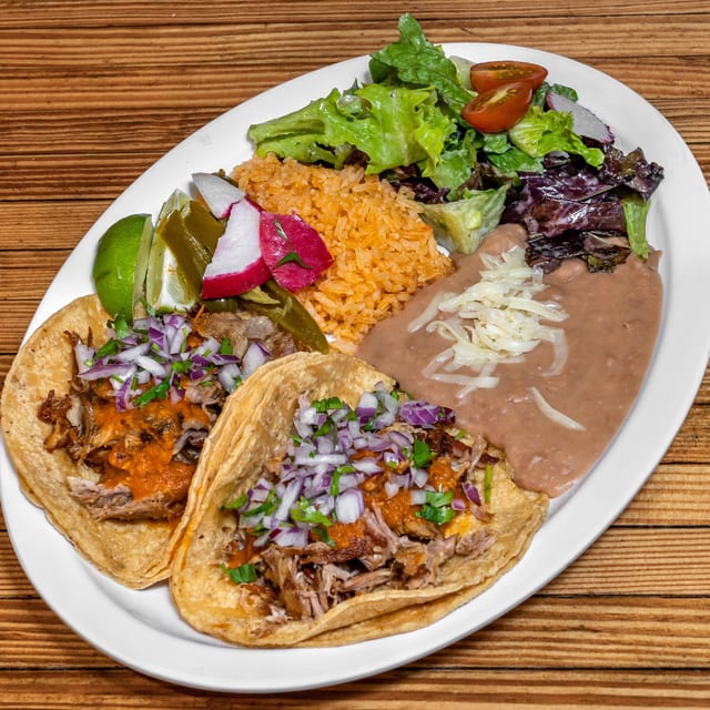 Los Cantaros Taco Plate.